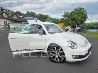 2012 Volkswagen BEETLE