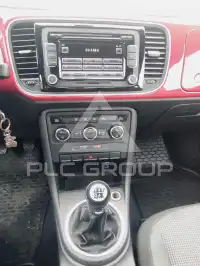 2012 Volkswagen BEETLE