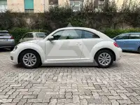 2012 Volkswagen BEETLE