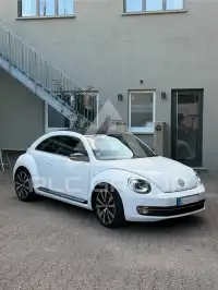 2012 Volkswagen BEETLE