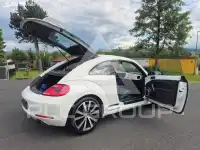 2012 Volkswagen BEETLE