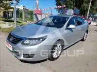 2012 Renault Latitude
