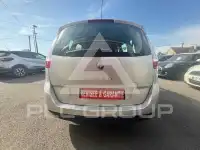 2012 Renault Grand Scenic