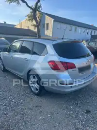 2012 Opel Astra