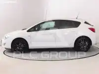 2012 Opel Astra