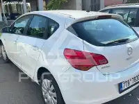 2012 Opel Astra