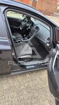 2012 Opel Astra