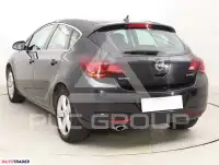 2012 Opel Astra