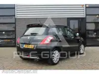 2013 Suzuki SWIFT