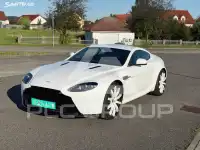 2013 Aston Martin V8