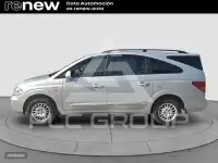 2013 Ssangyong Rodius