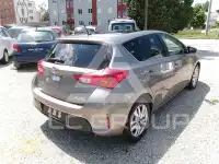 2013 Toyota AURIS