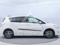 2013 Toyota VERSO