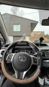 2013 Toyota YARIS