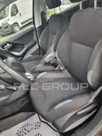 2013 Peugeot 208