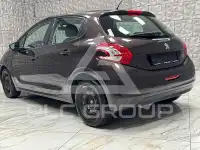 2013 Peugeot 208