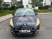 2013 Peugeot 5008