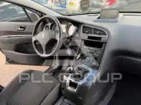 2013 Peugeot 5008
