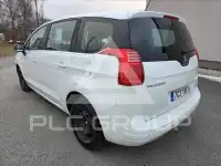2013 Peugeot 5008