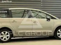 2013 Peugeot 5008