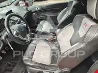 2013 Ford FIESTA