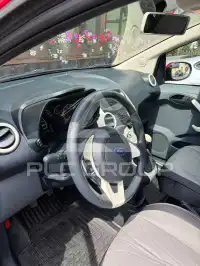 2013 Ford KA