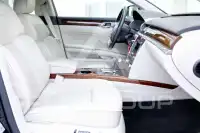 2013 Volkswagen PHAETON