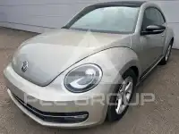 2013 Volkswagen BEETLE