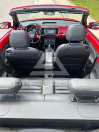 2013 Volkswagen BEETLE