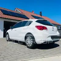 2013 Opel Astra