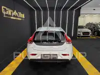 2014 Volvo V40