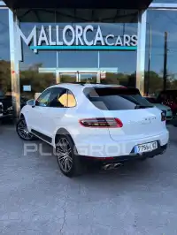 2014 Porsche MACAN