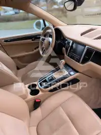 2014 Porsche MACAN