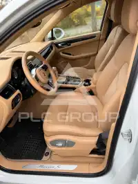 2014 Porsche MACAN