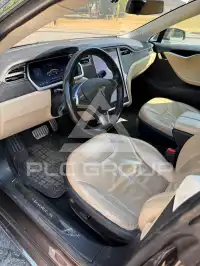 2014 Tesla Model S
