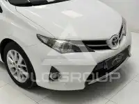 2014 Toyota AURIS