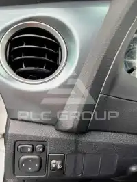 2014 Toyota AURIS