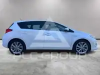 2014 Toyota AURIS