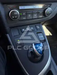 2014 Toyota AURIS