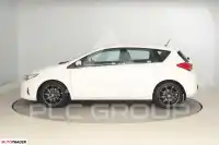 2014 Toyota AURIS