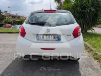 2014 Peugeot 208