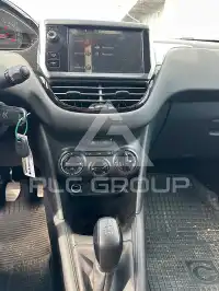 2014 Peugeot 208