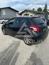 2014 Peugeot 208