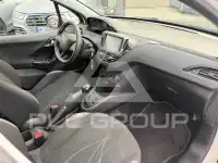 2014 Peugeot 208
