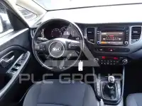 2014 KIA Carens