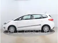 2014 KIA Carens