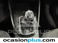 2014 KIA Carens