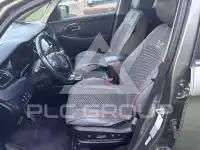2014 KIA Carens