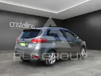2014 KIA Carens