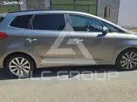 2014 KIA Carens